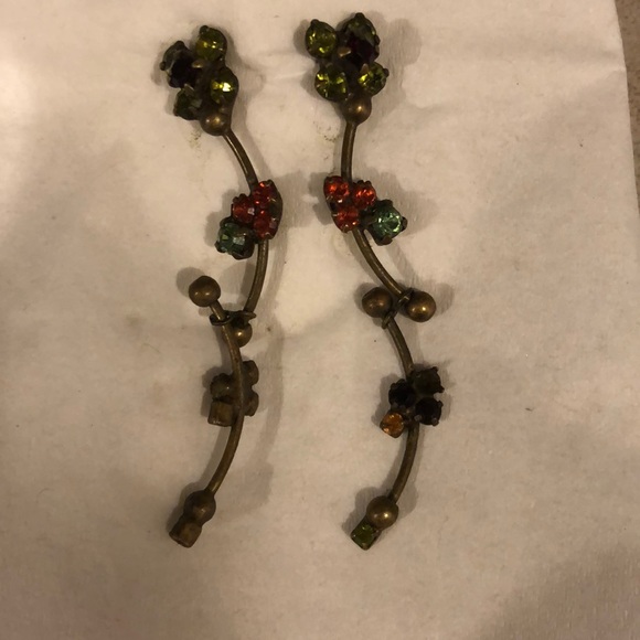 Lovely long earrings - Picture 1 of 4